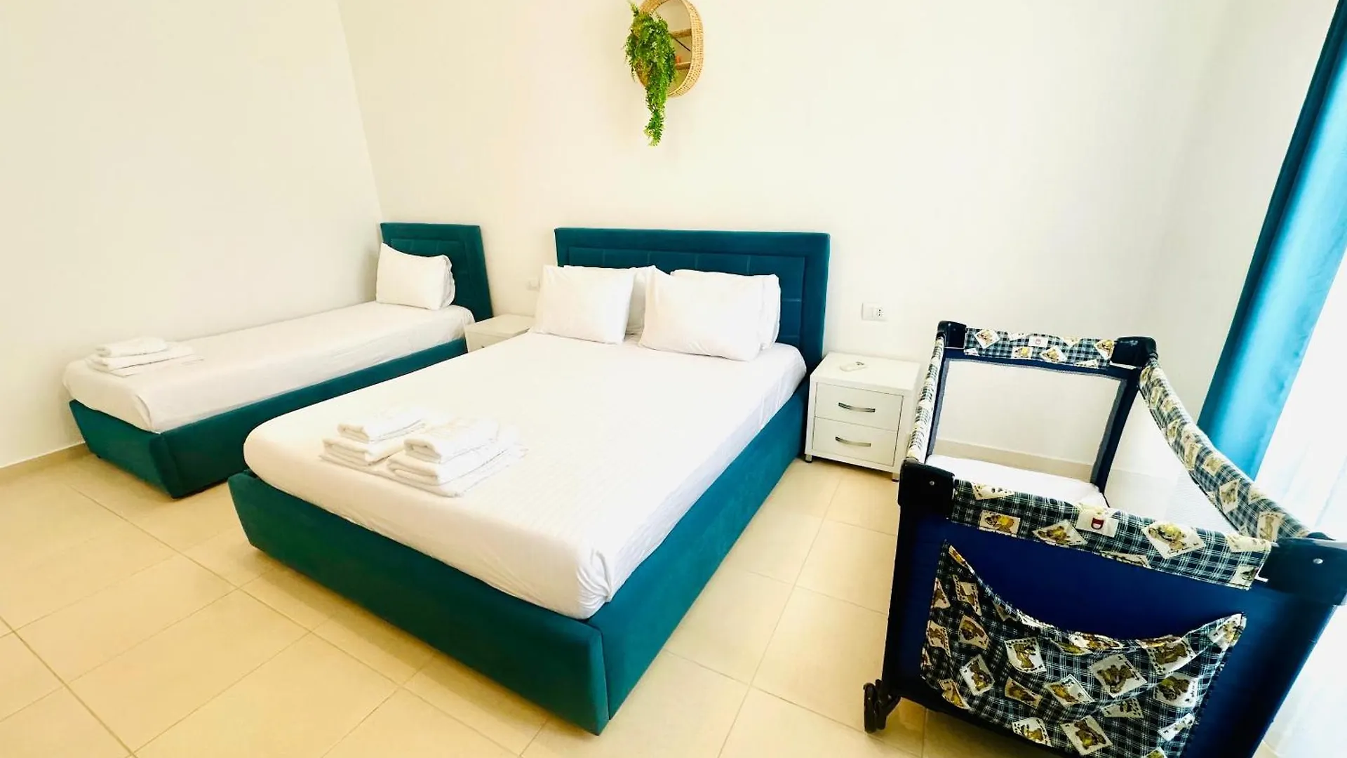 Chaonis Apartment Himare